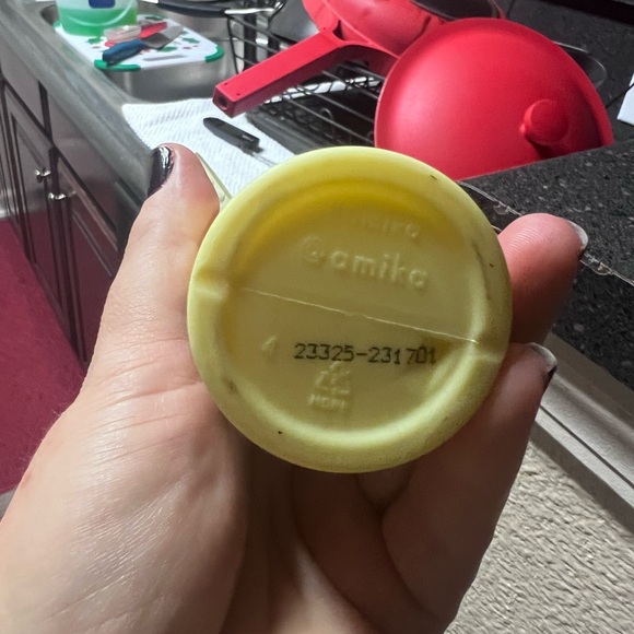 NEW! Amika PRO Smooth Over frizz treatment 6.7 oz - Picture 4 of 4